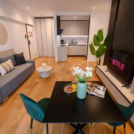 Exclusive 1Br Apartments In One Cotroceni Bucharest Room photo