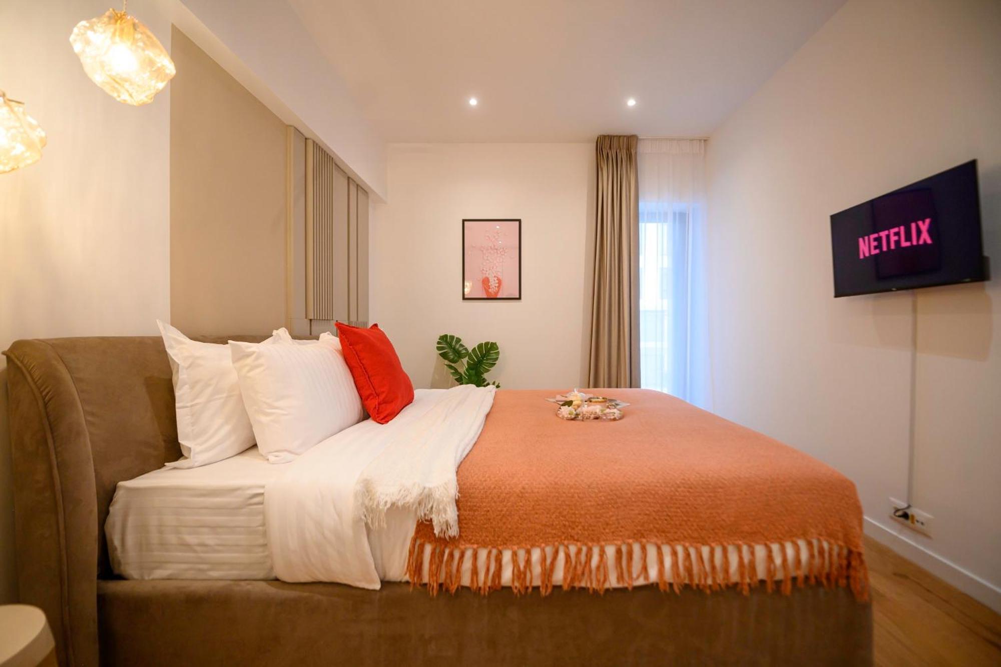 Exclusive 1br In One Cotroceni דירה