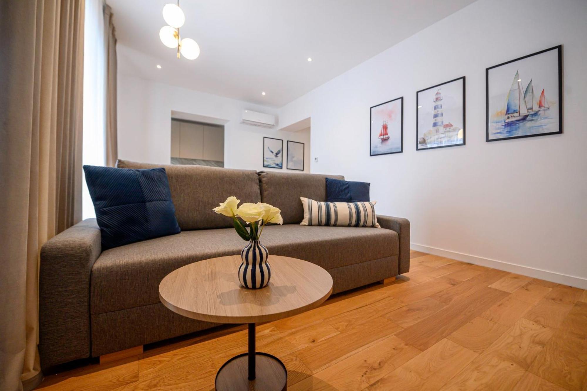 Exclusive 1br In One Cotroceni דירה *