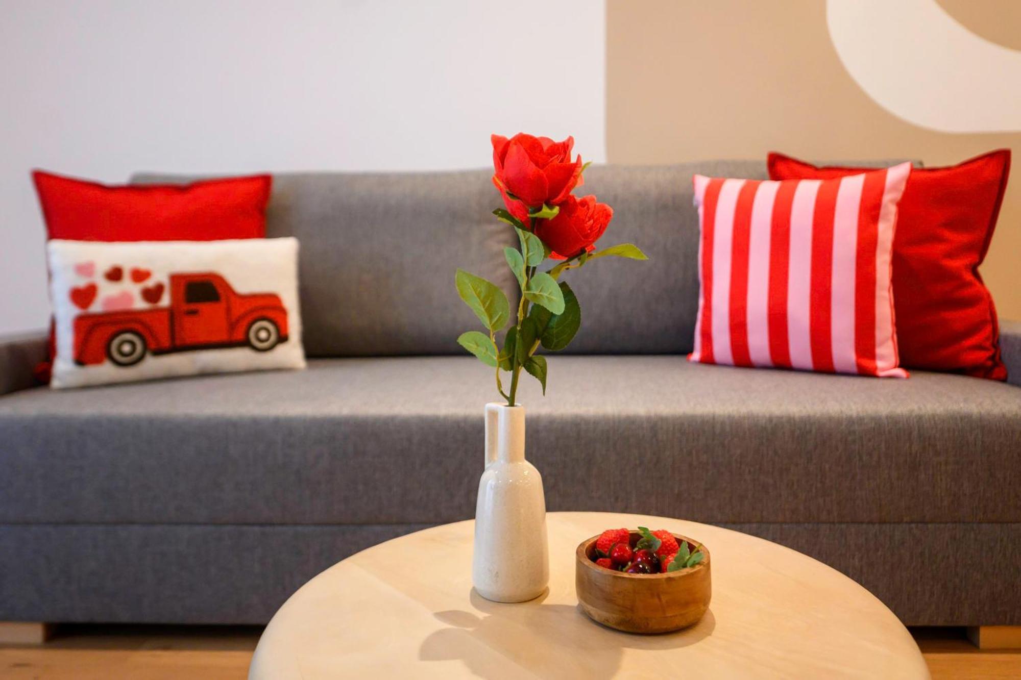 Apartment Exclusive 1br In One Cotroceni Bucharest